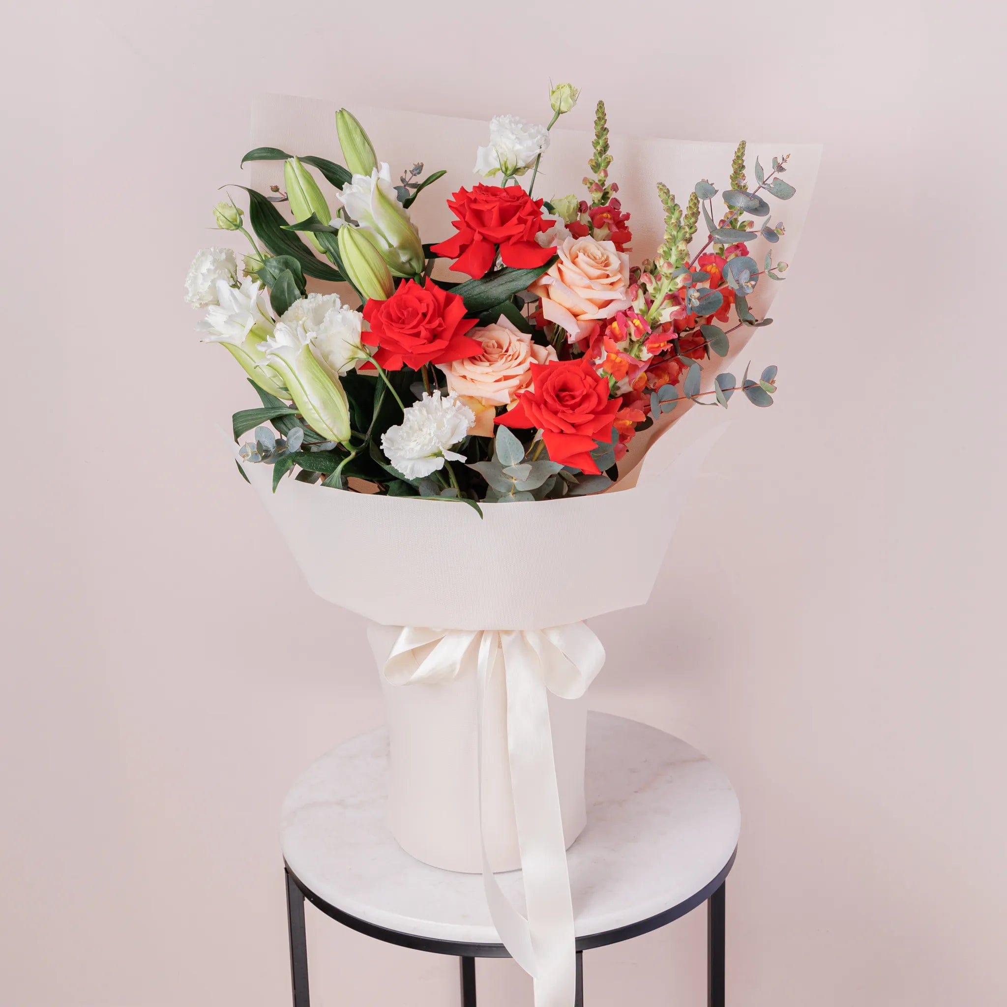 Send Blooming Hope Bouquet for Birthday Flowers in Melbourne