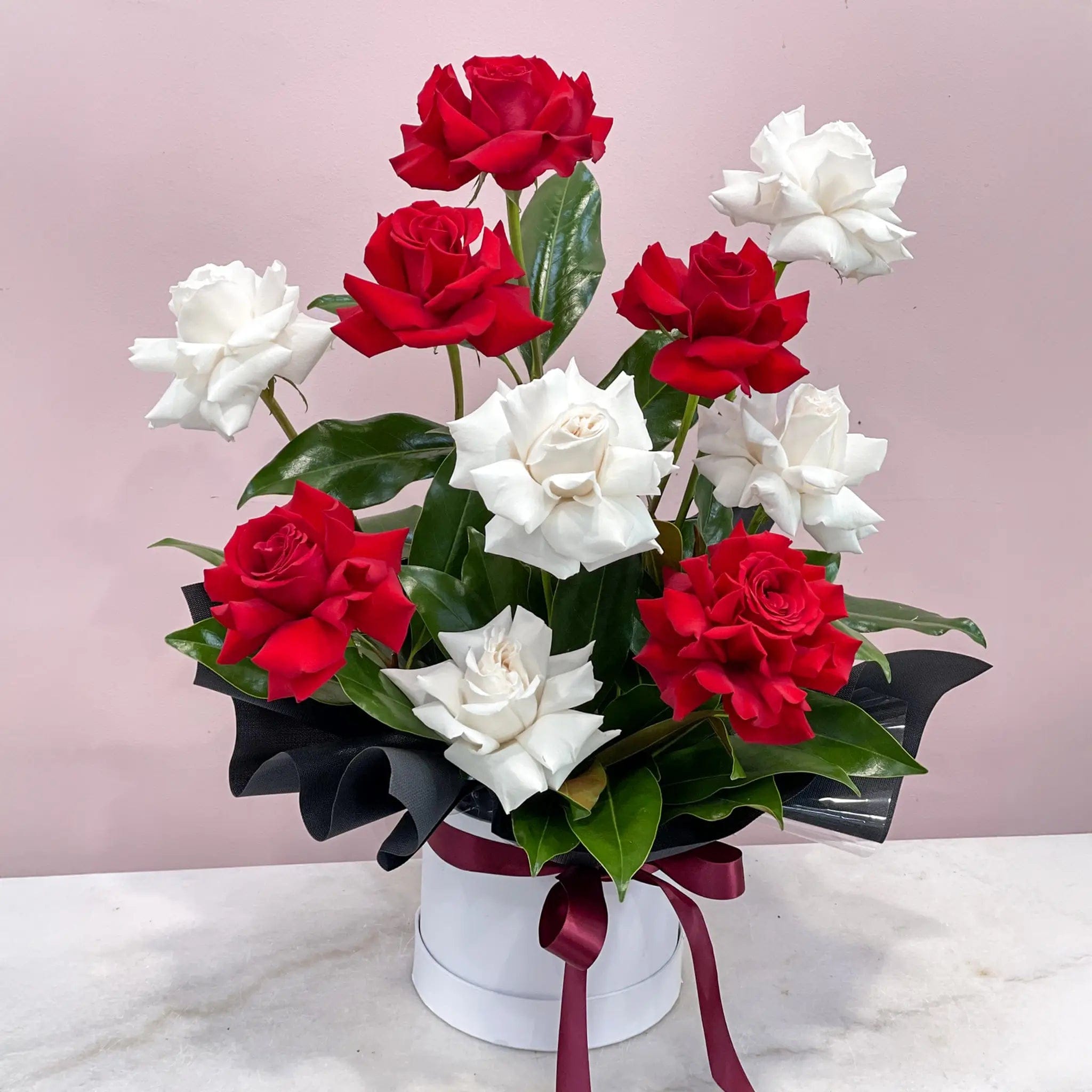 Enduring Romance Red &amp; White Rose Hatbox - Perfect for Anniversaries